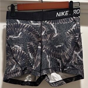 Nike Dri-FIT Light Gray and Black Activewear